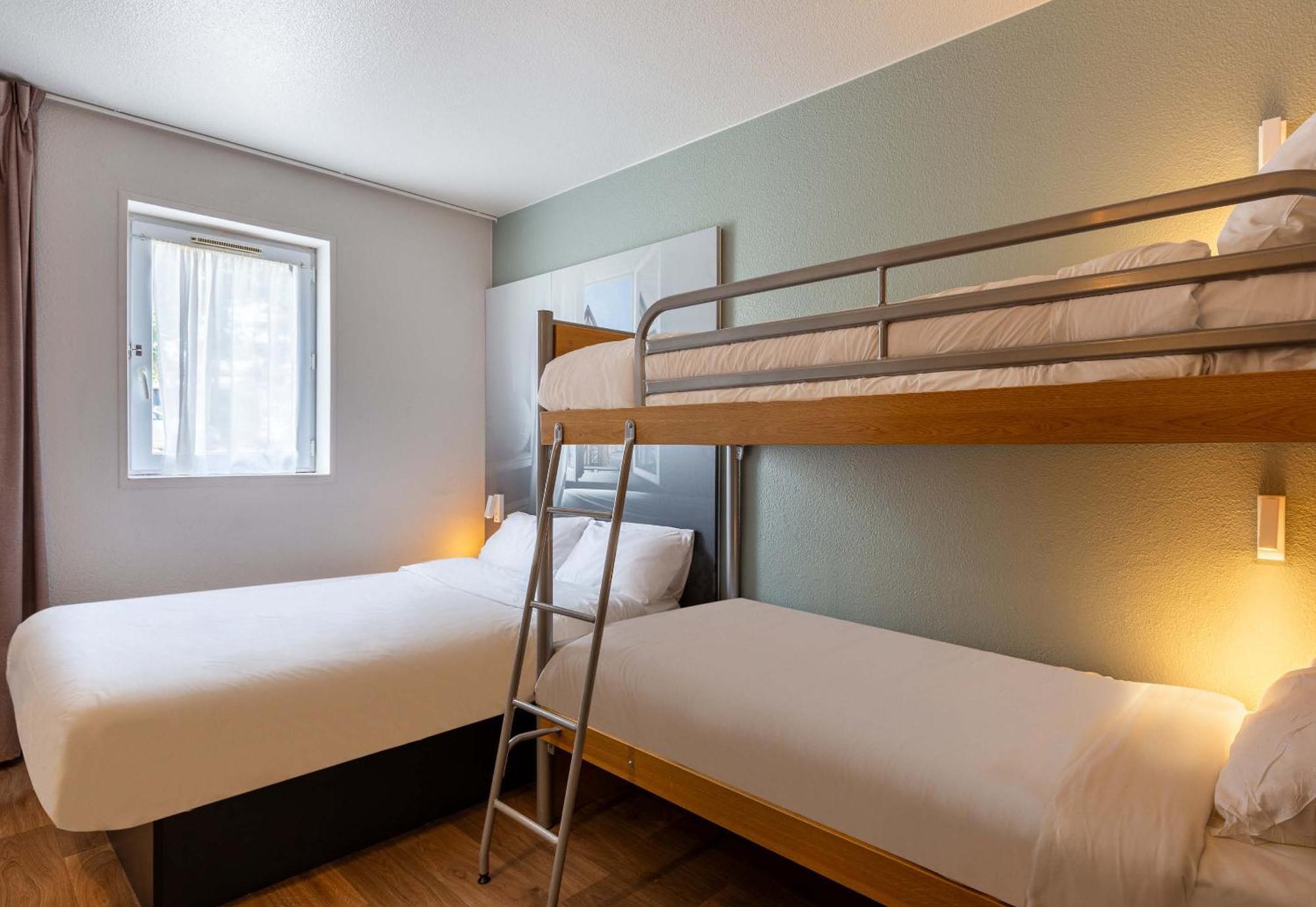 B&B Hotel Chartres Le Coudray エクステリア 写真